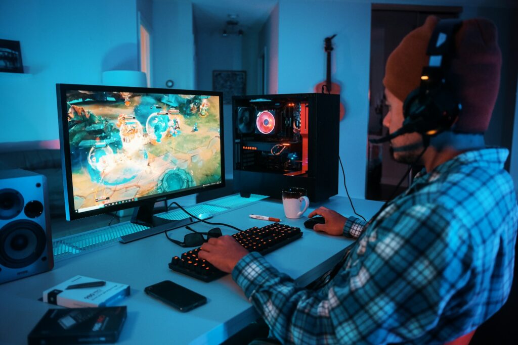 Ping, opóźnienia i jitter w domu: Co to jest i dlaczego ma znaczenie?